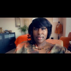 Meet Your Seller 🌹